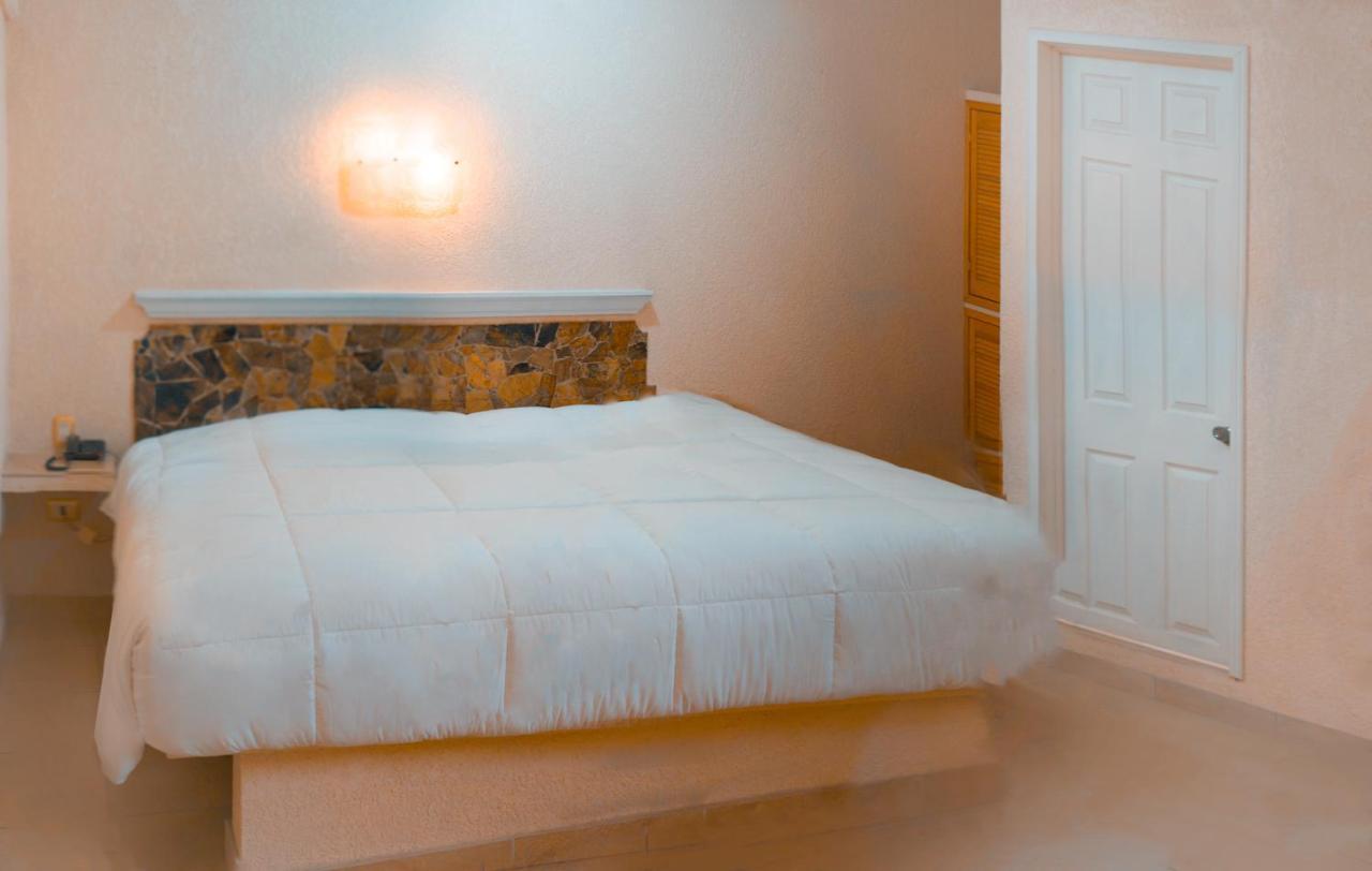 סלינה קרוז Peninsula Stays Executive Hotel מראה חיצוני תמונה