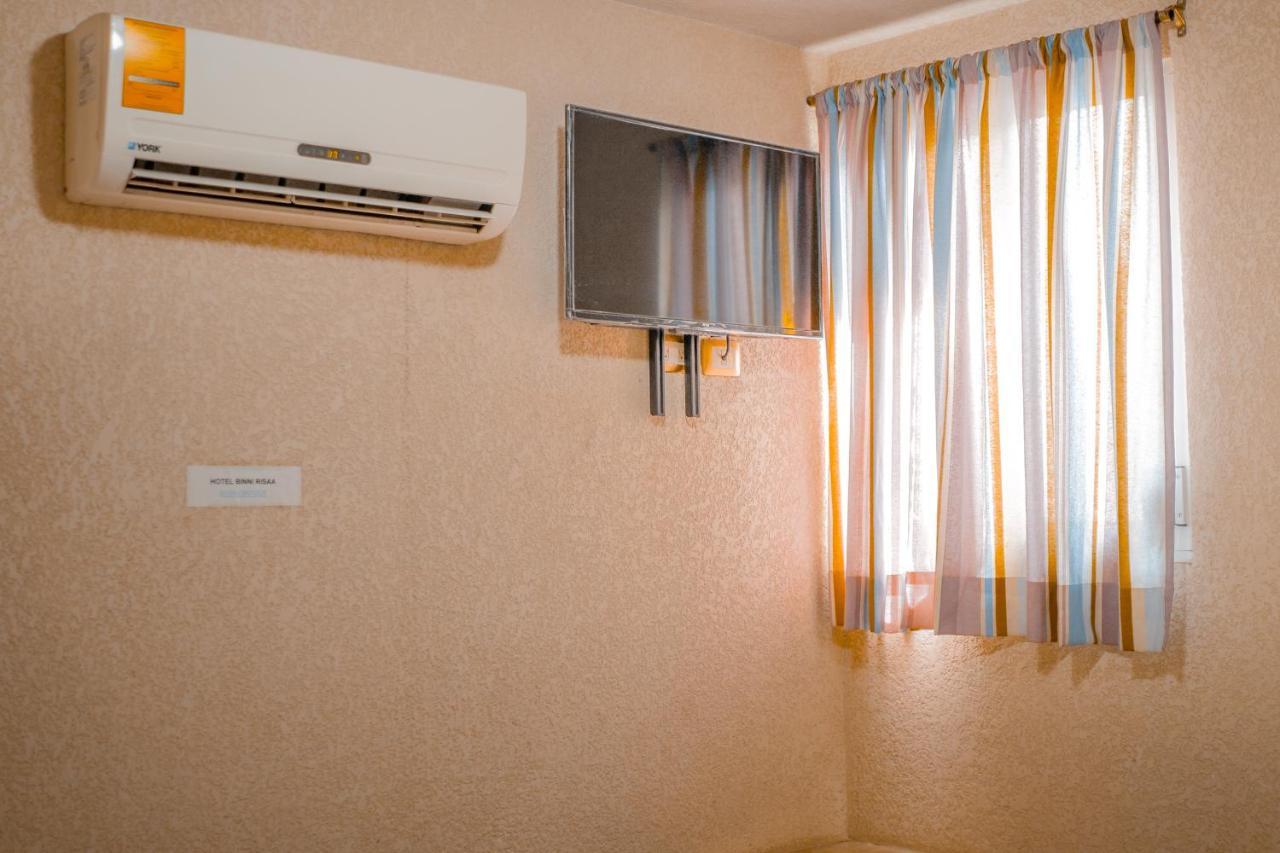 סלינה קרוז Peninsula Stays Executive Hotel מראה חיצוני תמונה